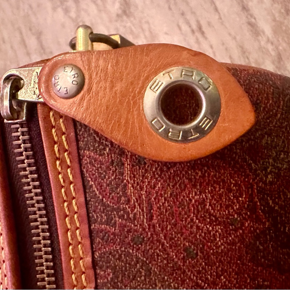 Elegant ETRO BOSTON  Paisley Bag - Picture 10 of 14